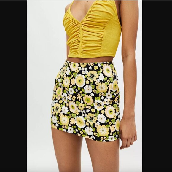 Motel Ima Yellow Black Retro Floral Print Mini Skirt S - Picture 1 of 8